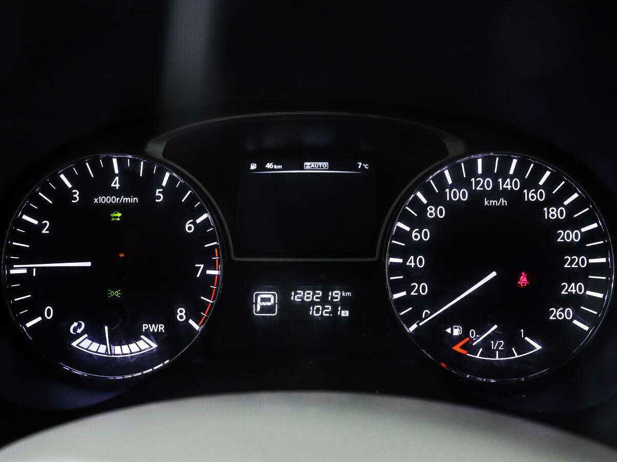 Nissan Pathfinder с пробегом — 2014 год. Фото: #8