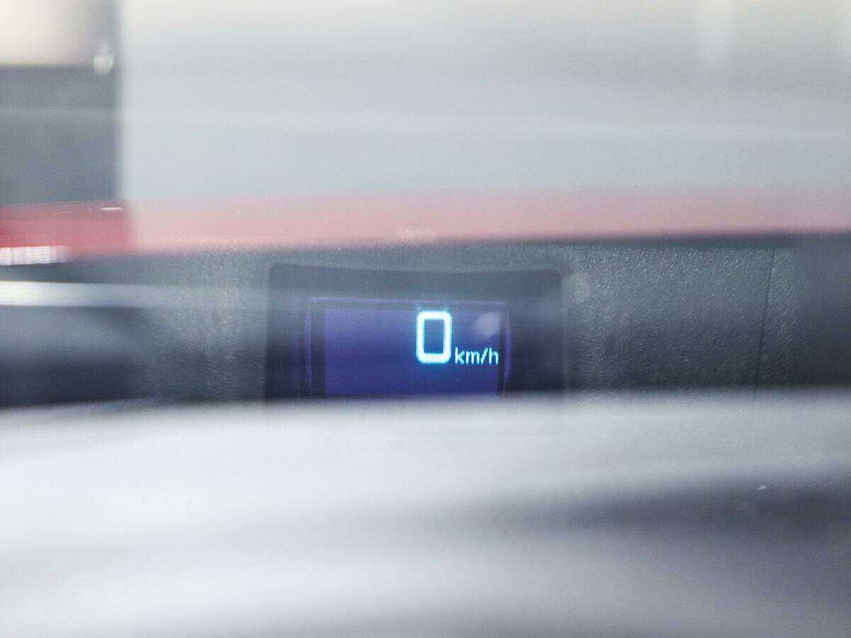 Mazda 3 с пробегом — 2014 год. Фото: #13