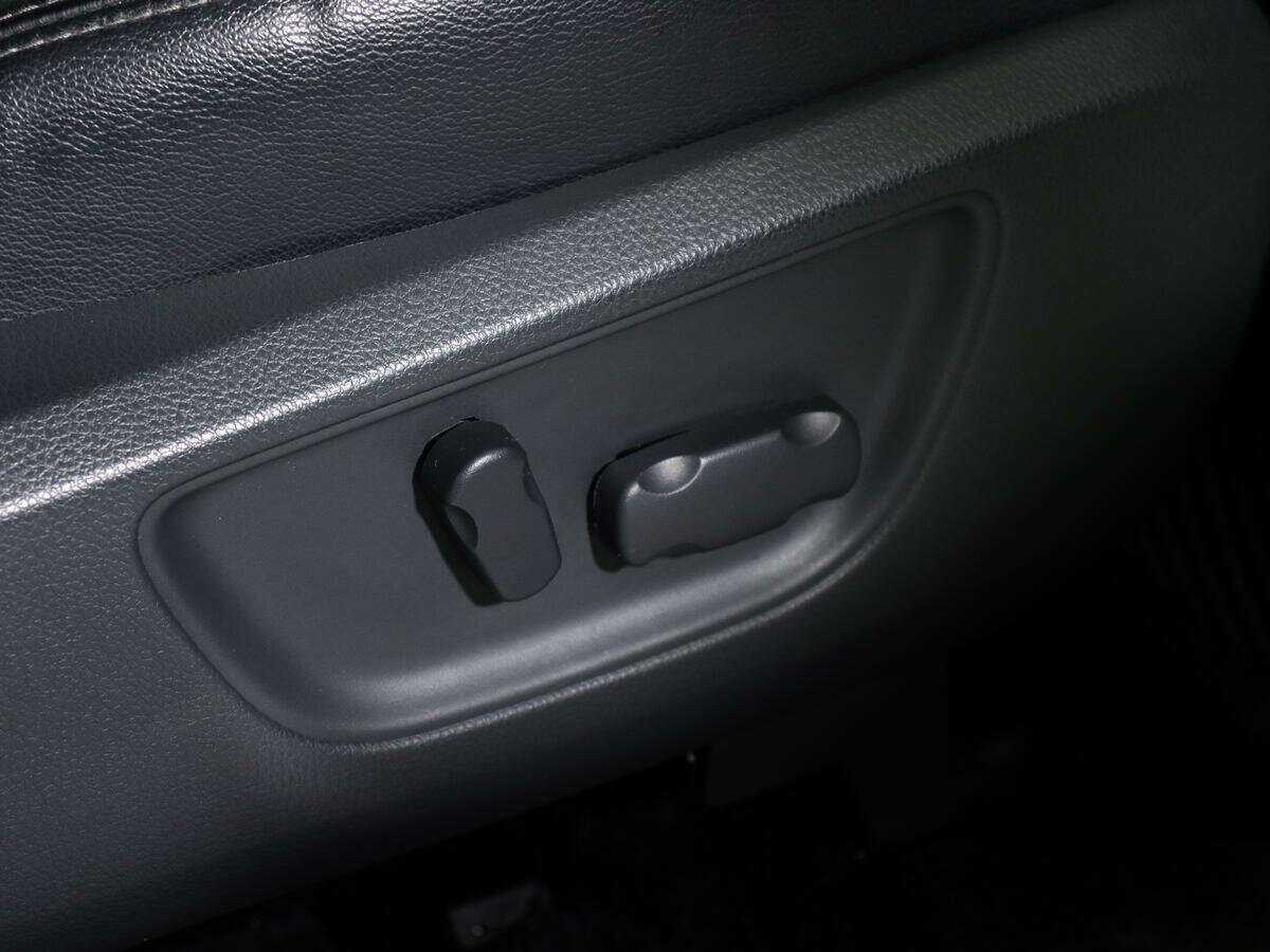 Mitsubishi Pajero Sport с пробегом — 2018 год. Фото: #14