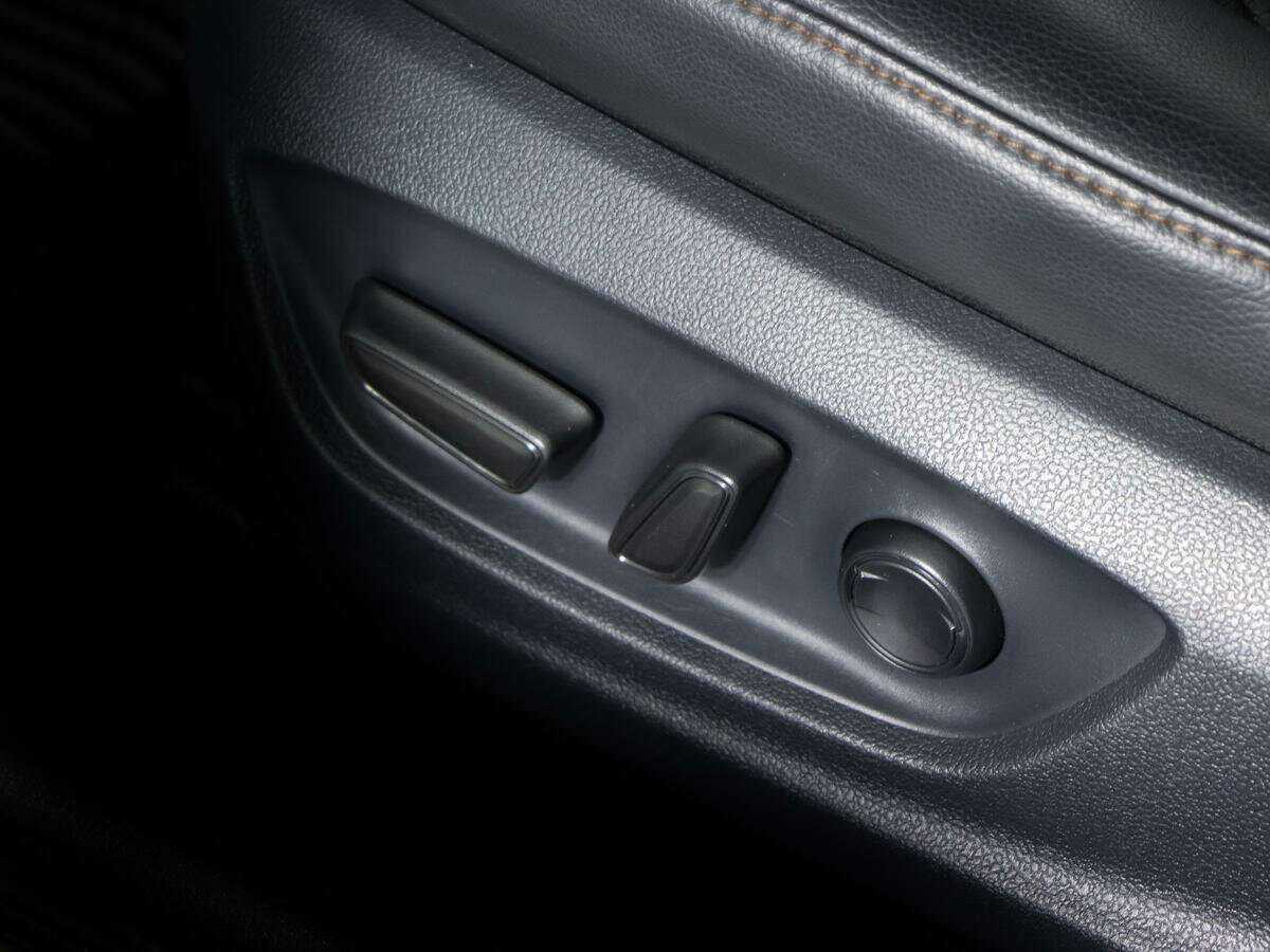 Toyota Camry с пробегом — 2019 год. Фото: #15