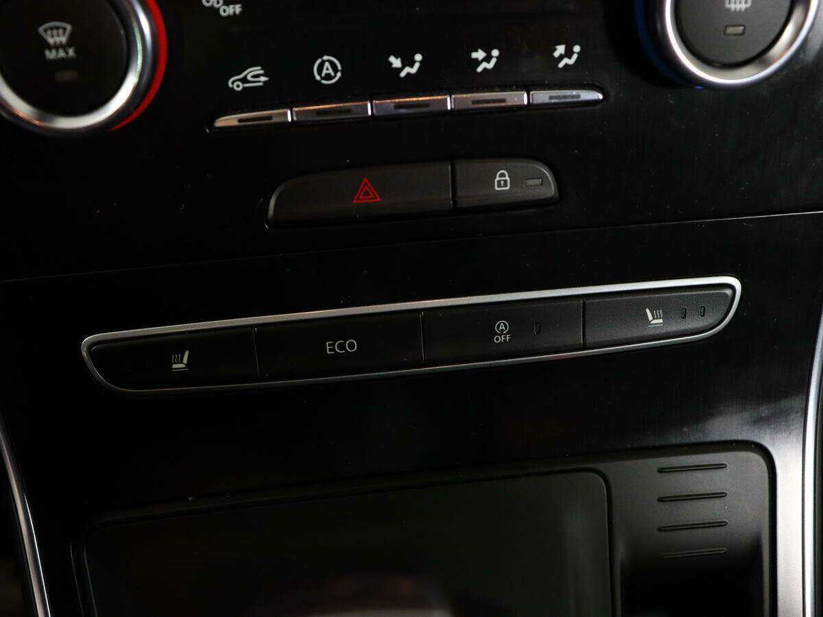 Renault Scenic с пробегом — 2019 год. Фото: #19