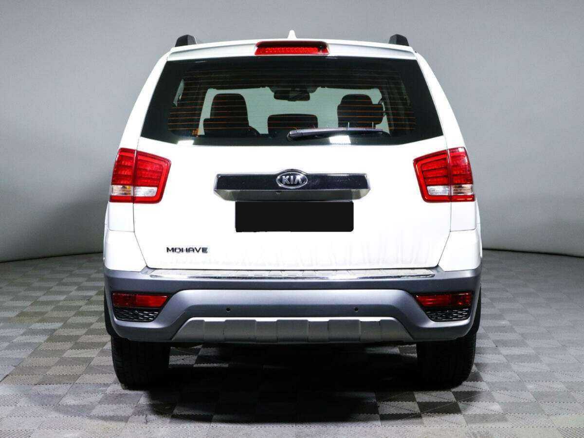 Kia Mohave с пробегом — 2017 год. Фото: #5