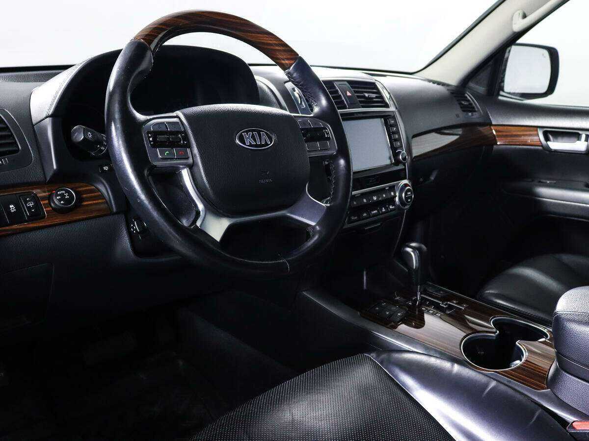 Kia Mohave с пробегом — 2017 год. Фото: #13