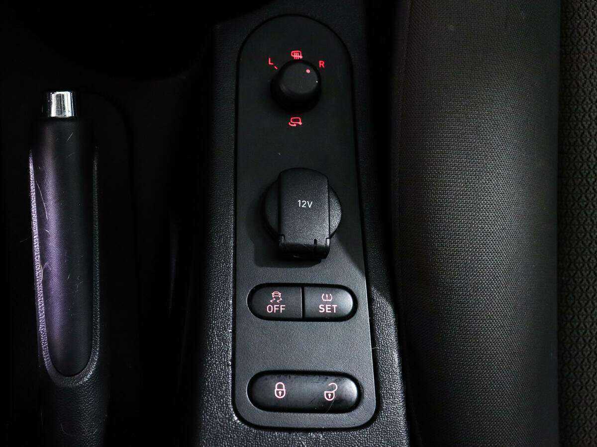 SEAT Leon с пробегом — 2012 год. Фото: #12