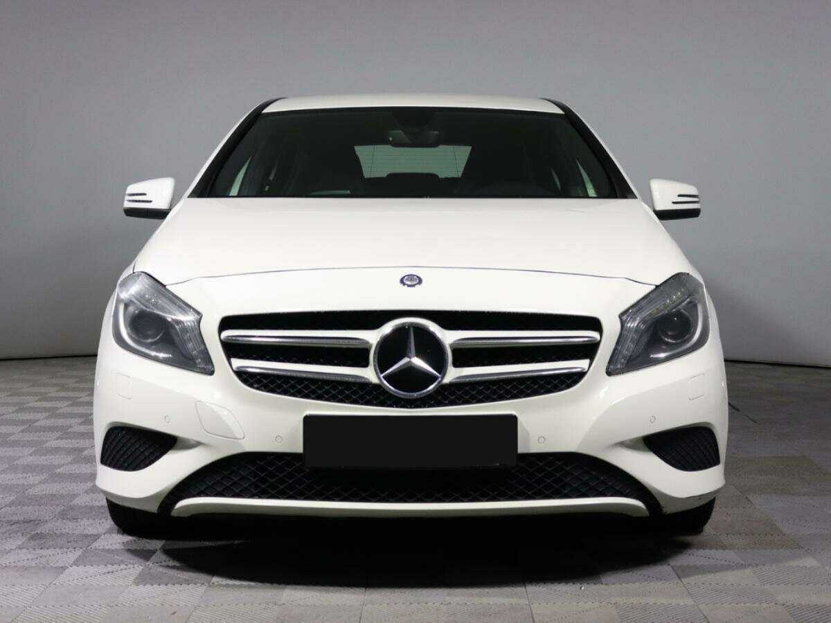 Mercedes-Benz A-Класс с пробегом — 2014 год. Фото: #1