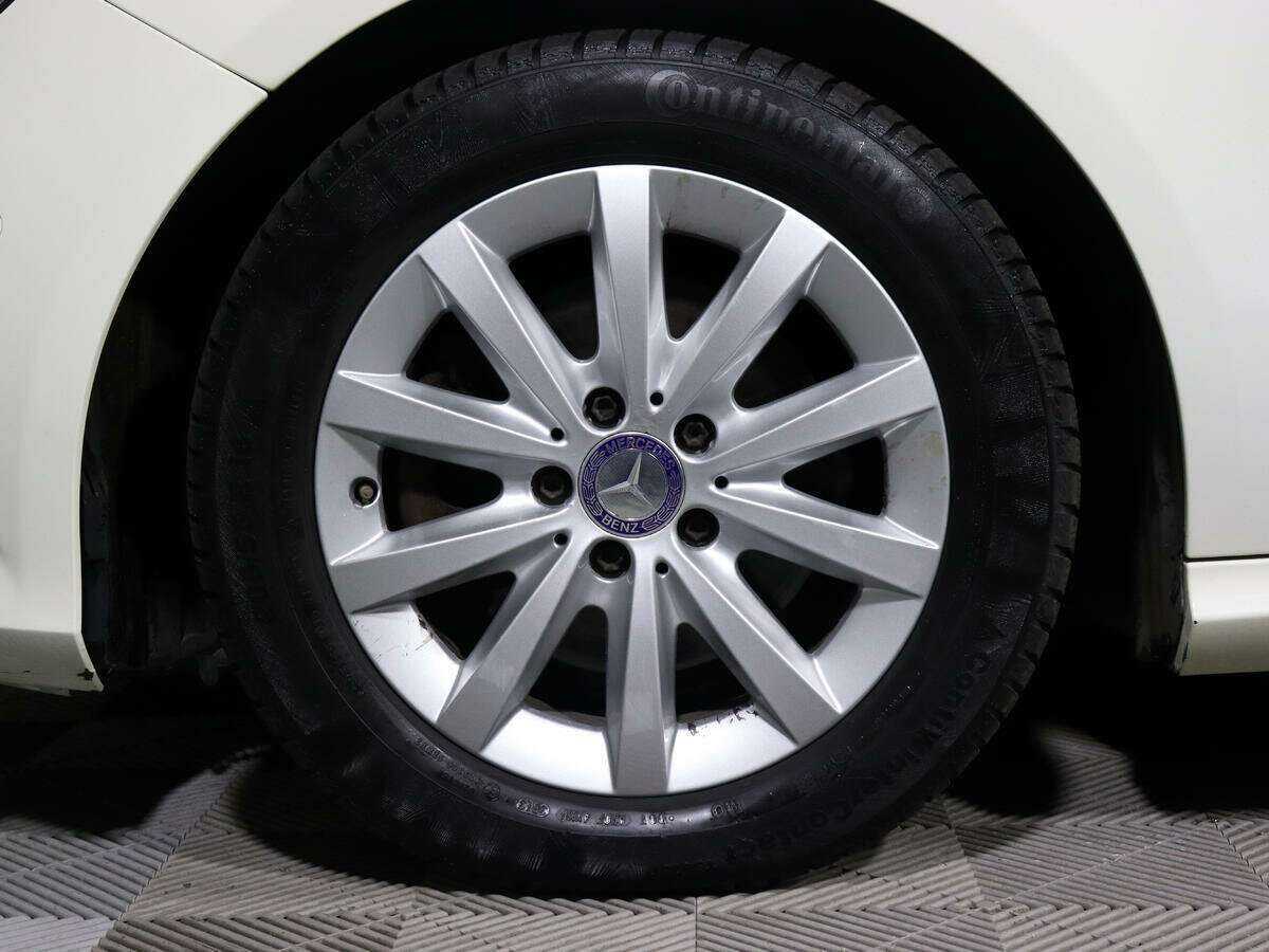 Mercedes-Benz A-Класс с пробегом — 2014 год. Фото: #13