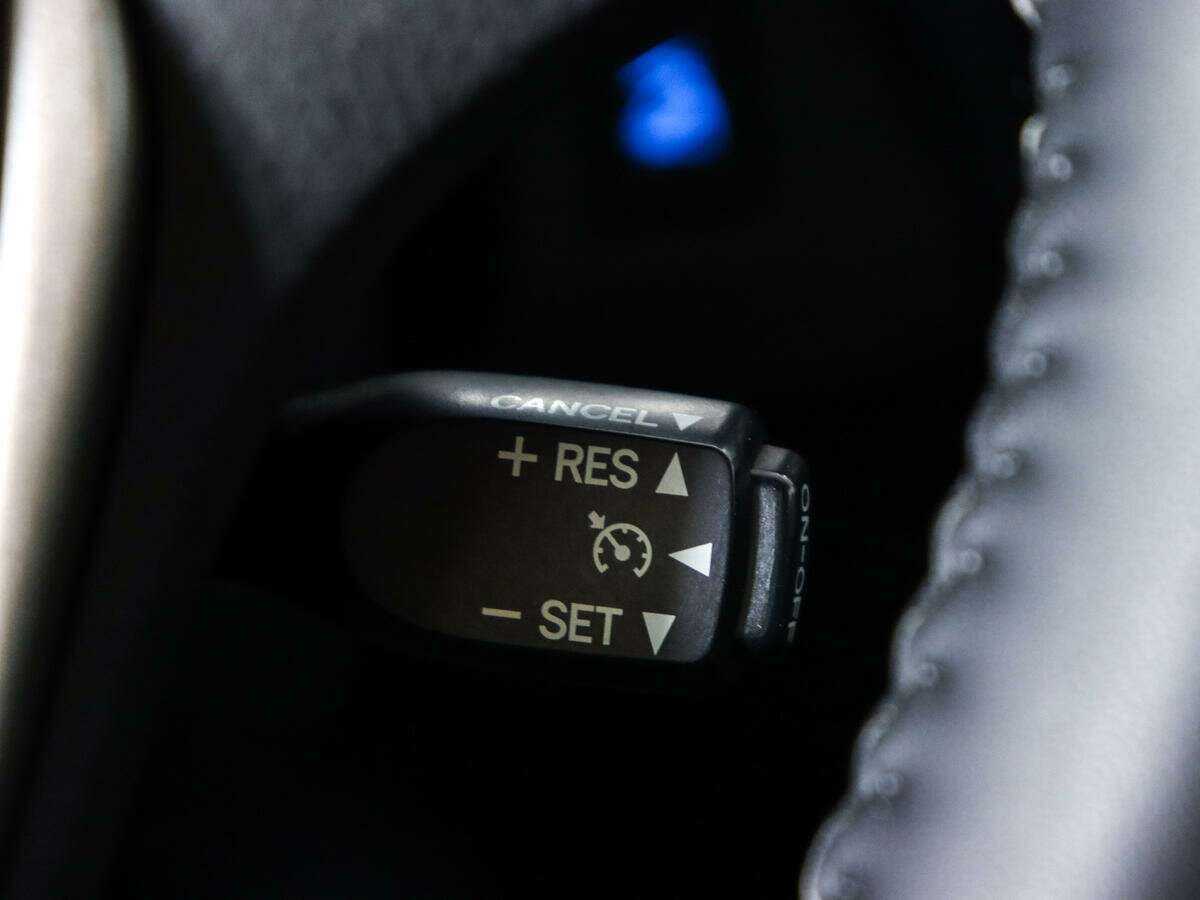 Toyota RAV4 с пробегом — 2017 год. Фото: #15