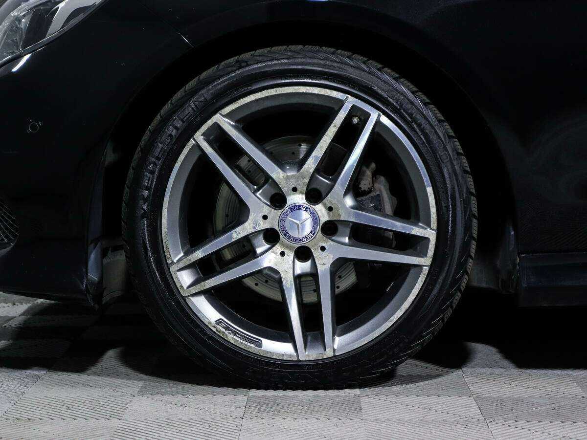 Mercedes-Benz E-Класс с пробегом — 2015 год. Фото: #12