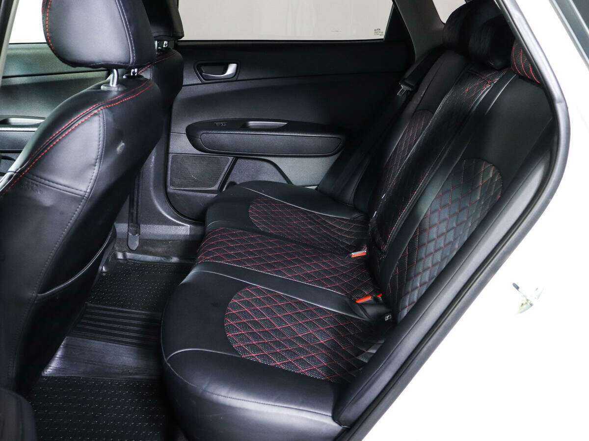 Kia Optima с пробегом — 2020 год. Фото: #9