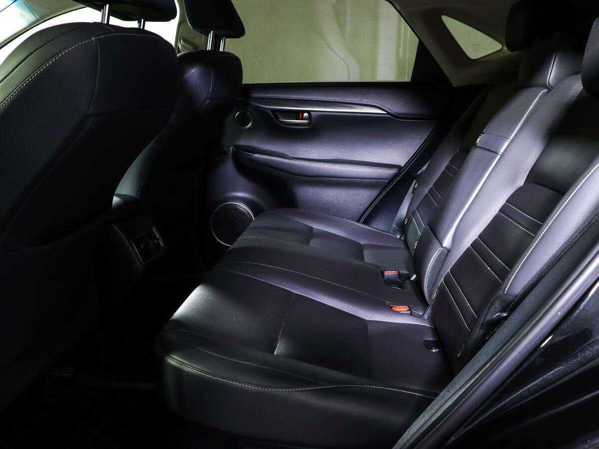 Lexus NX с пробегом — 2017 год. Фото: #7