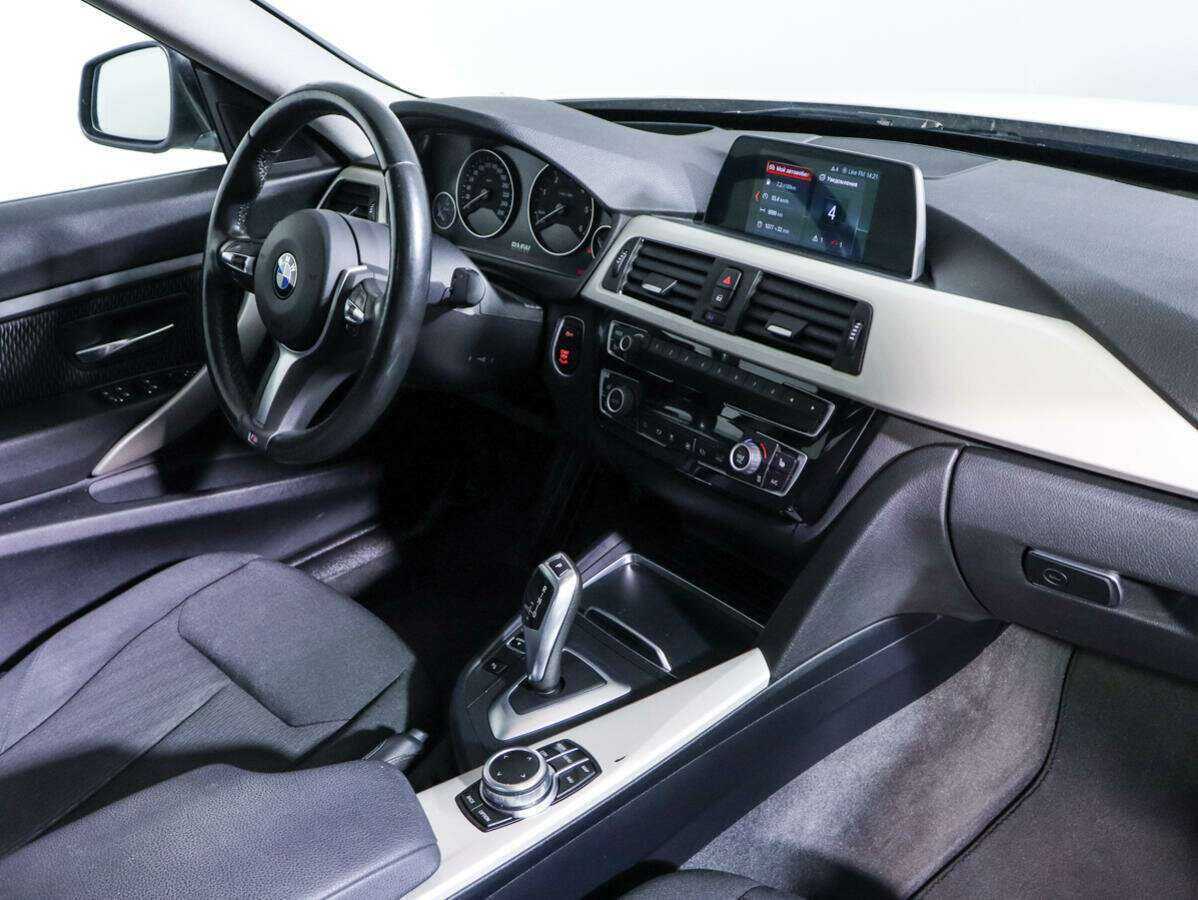 BMW 3 серии с пробегом — 2019 год. Фото: #5