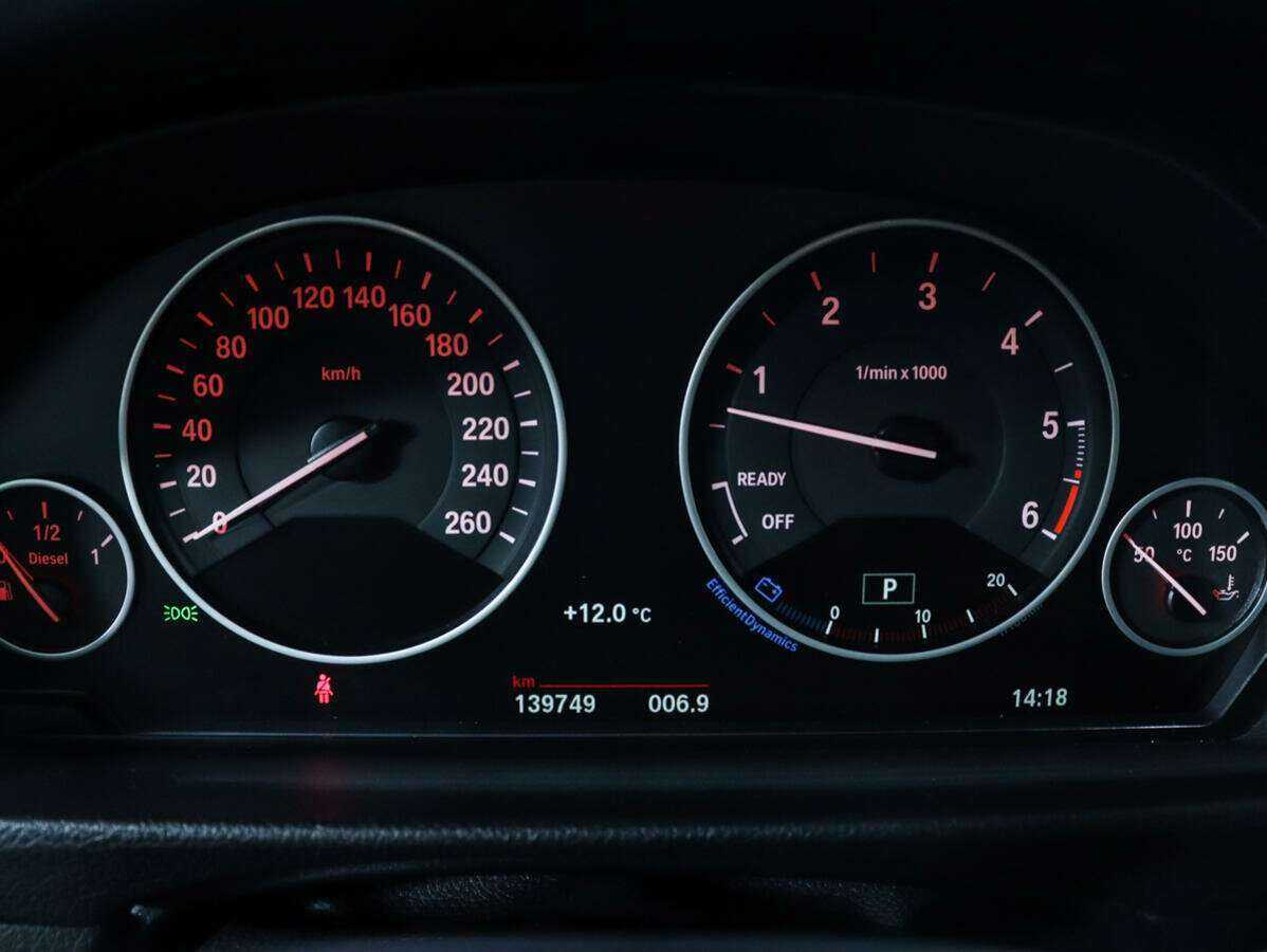 BMW 3 серии с пробегом — 2019 год. Фото: #7