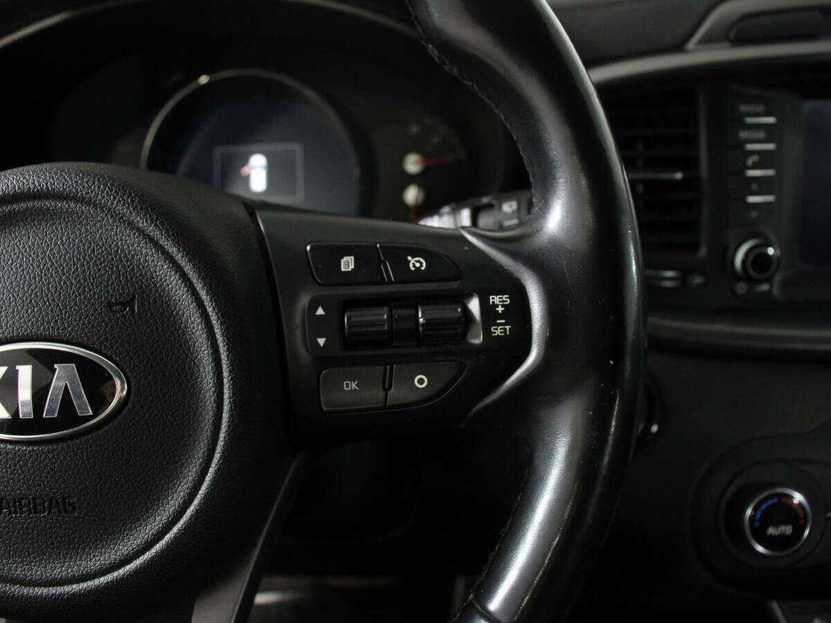 Kia Sorento с пробегом — 2017 год. Фото: #21