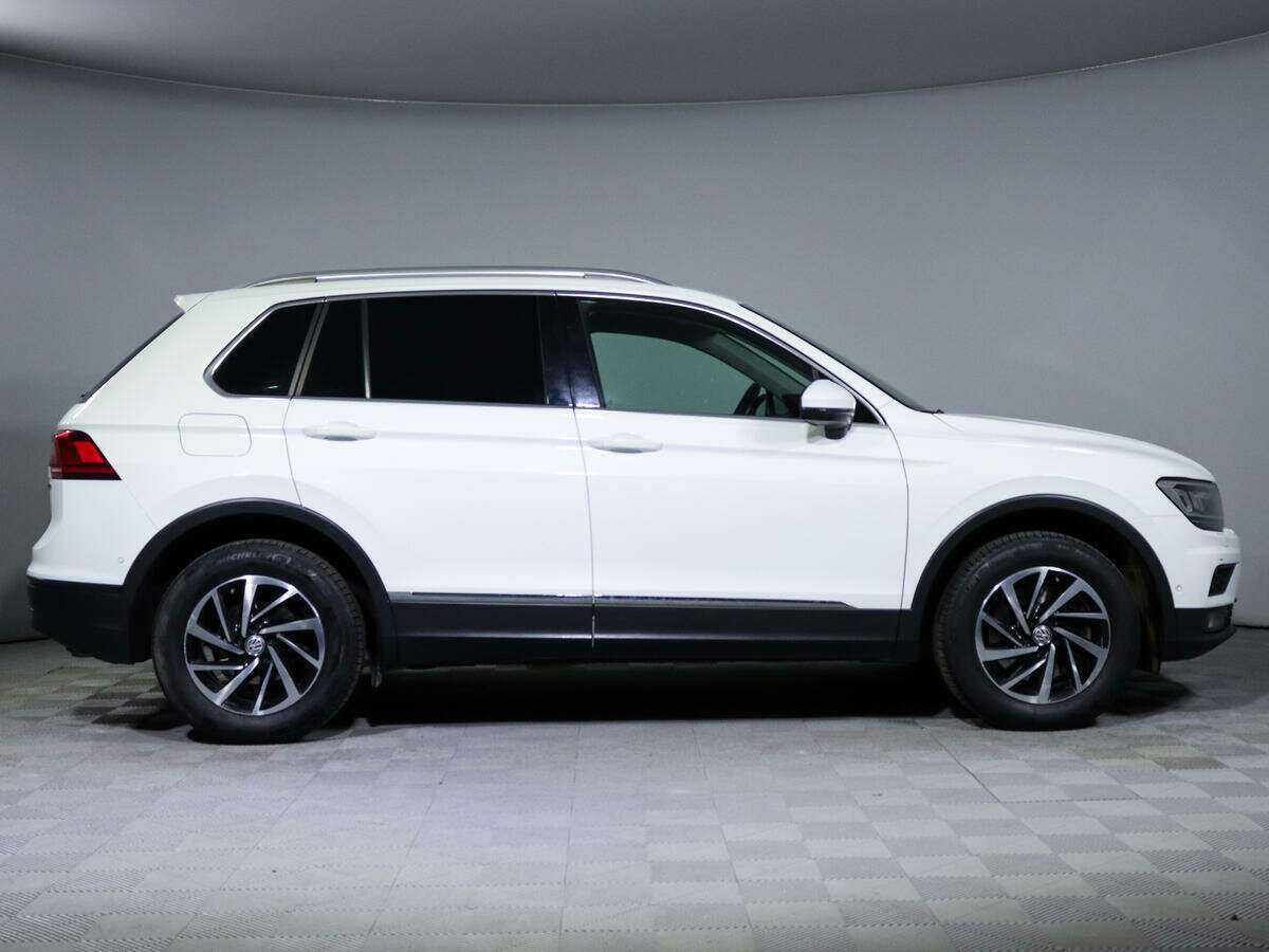 Volkswagen Tiguan с пробегом — 2018 год. Фото: #3