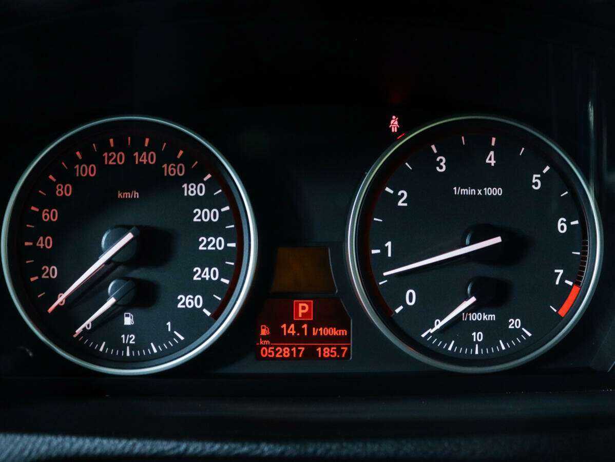 BMW X5 с пробегом — 2013 год. Фото: #10