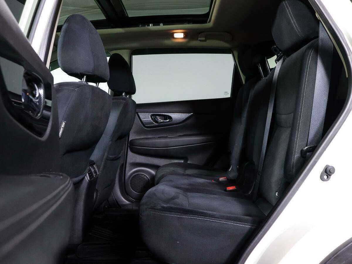 Nissan X-Trail с пробегом — 2015 год. Фото: #9