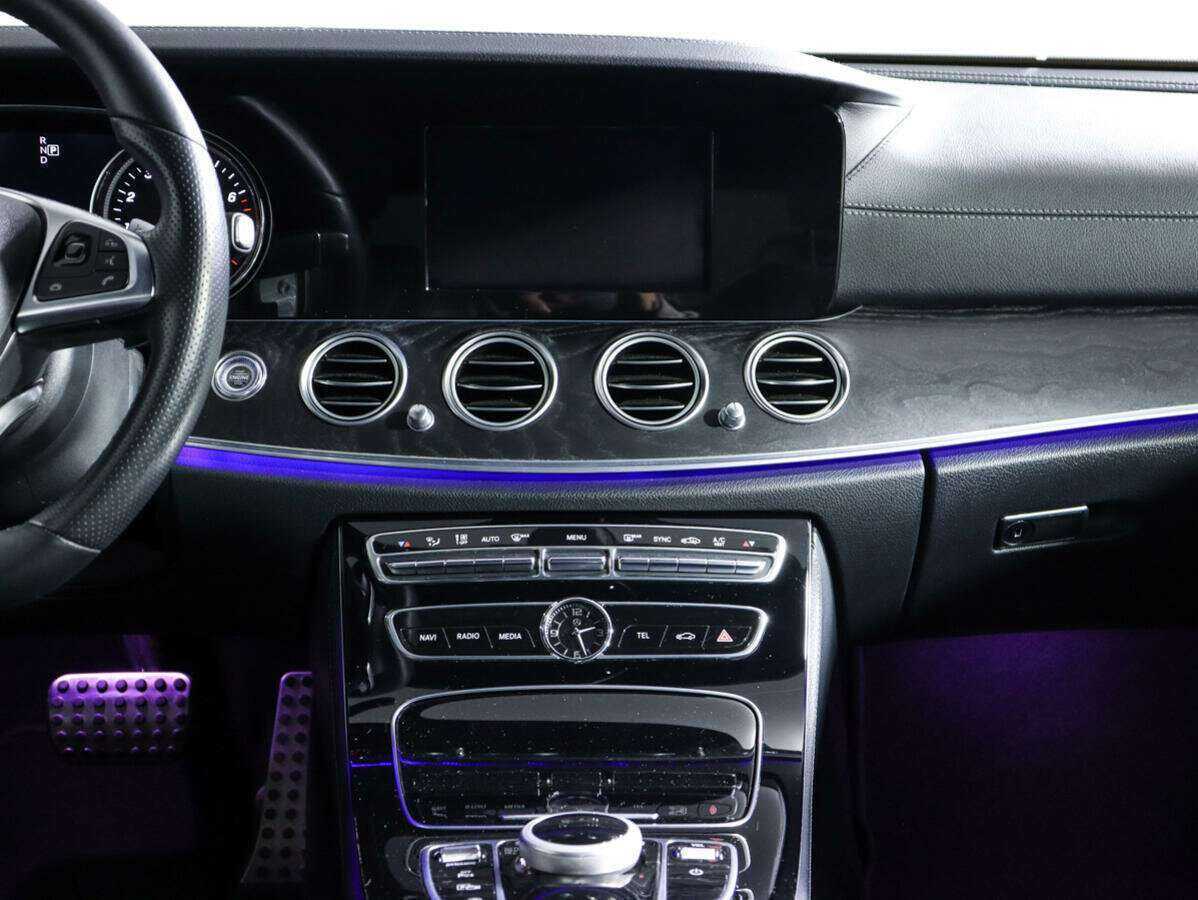 Mercedes-Benz E-Класс с пробегом — 2016 год. Фото: #9