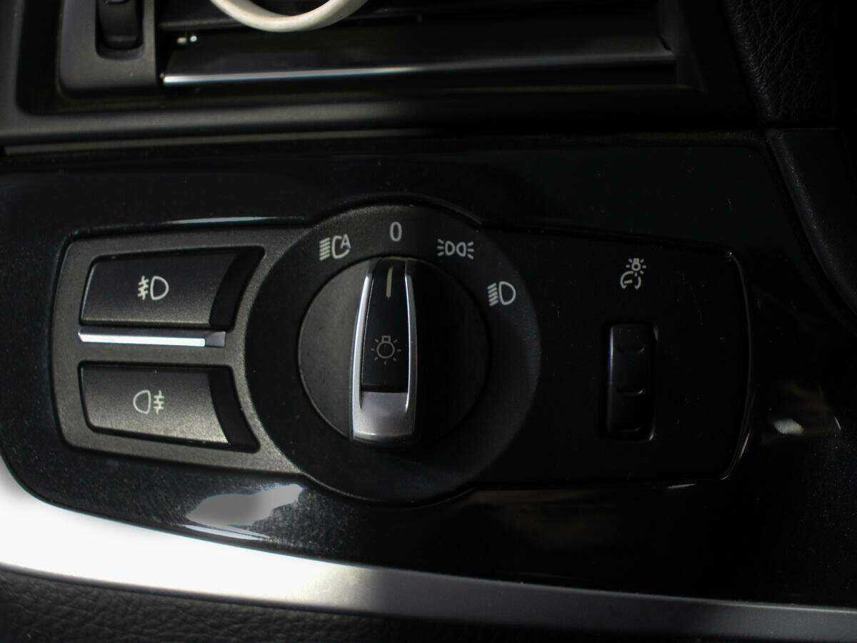 BMW 5 серии с пробегом — 2012 год. Фото: #15