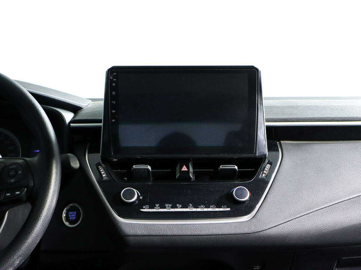 Toyota Corolla с пробегом — 2022 год. Фото: #9