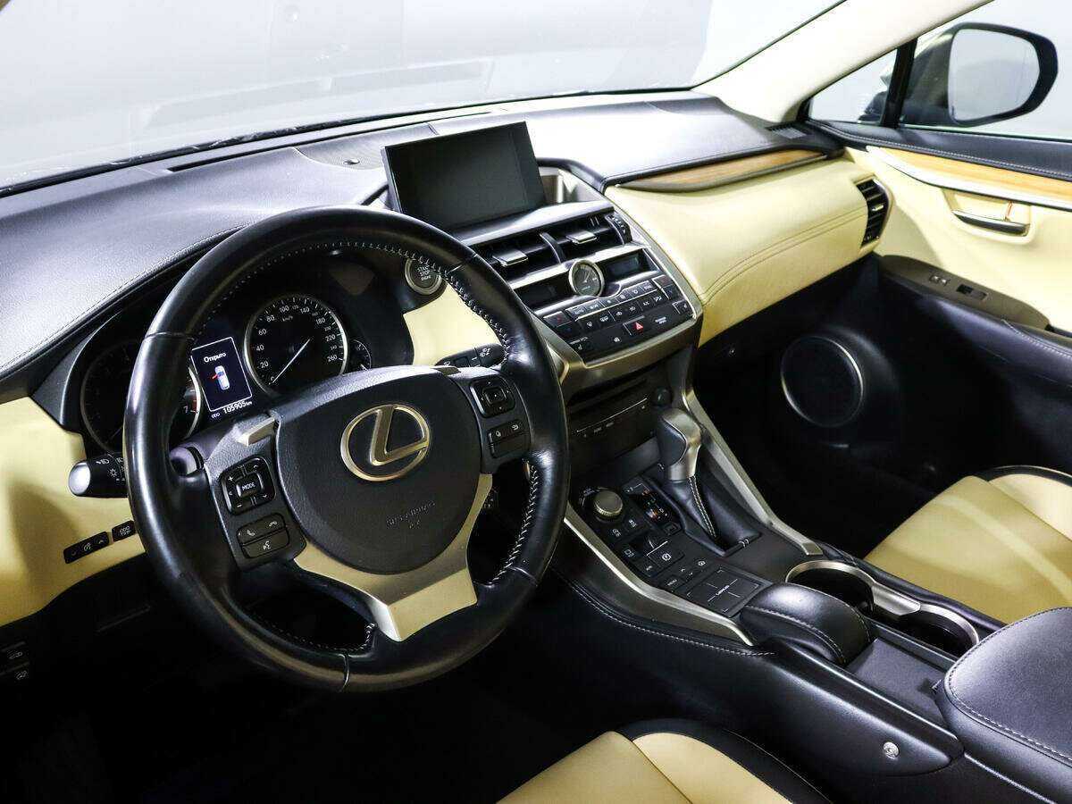 Lexus NX с пробегом — 2016 год. Фото: #10