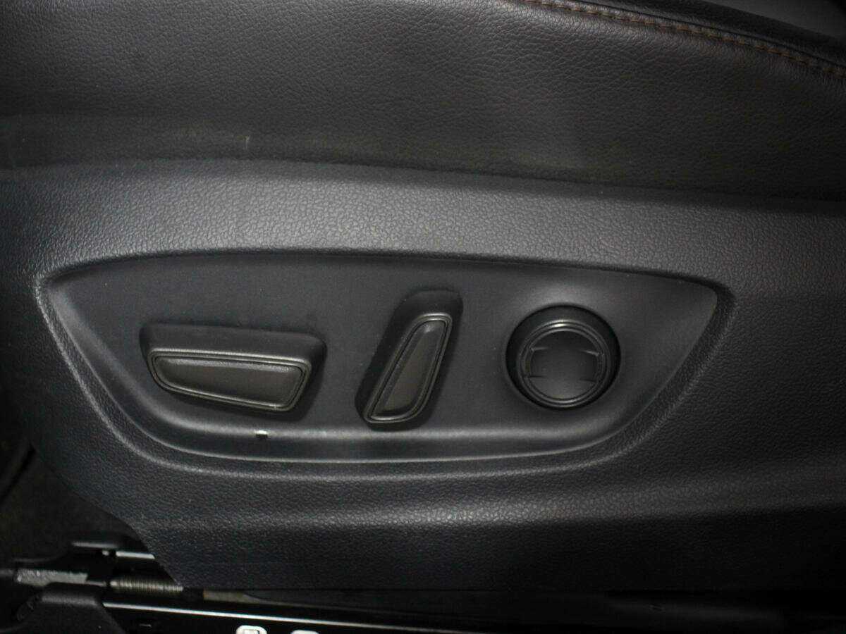 Toyota Camry с пробегом — 2020 год. Фото: #21