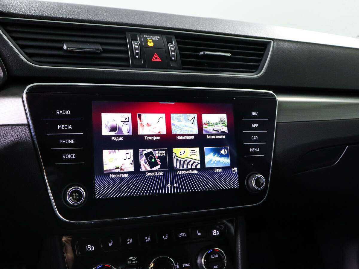 Skoda Superb с пробегом — 2020 год. Фото: #14