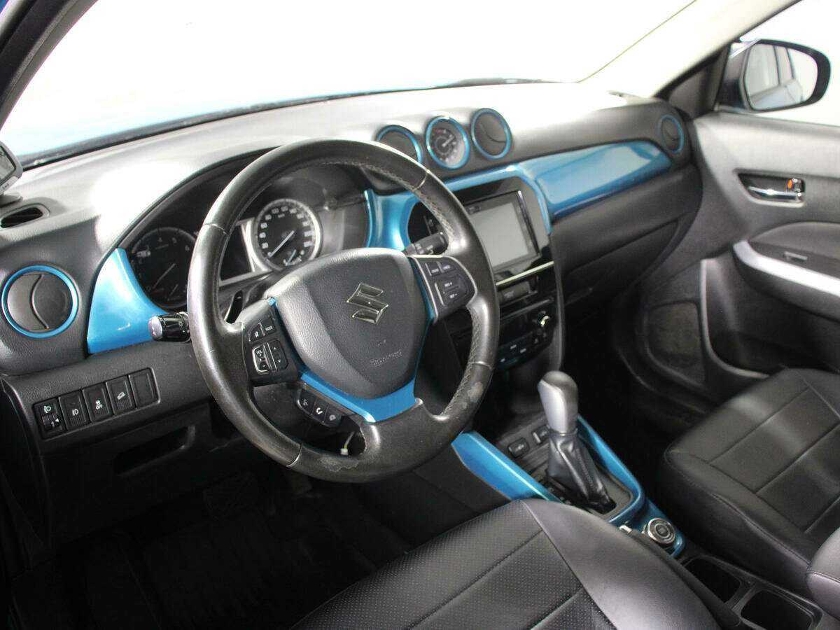 Suzuki Vitara с пробегом — 2016 год. Фото: #12