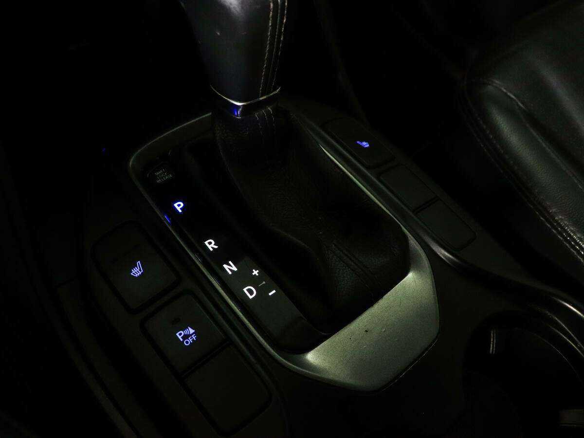 Hyundai Santa Fe с пробегом — 2013 год. Фото: #17