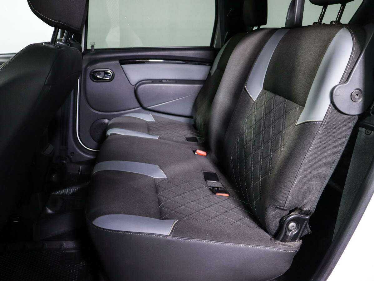 Lada (ВАЗ) Largus с пробегом — 2021 год. Фото: #6