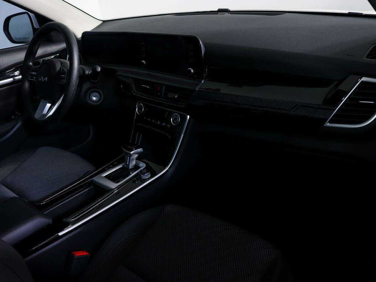 Kia Seltos с пробегом — 2023 год. Фото: #8