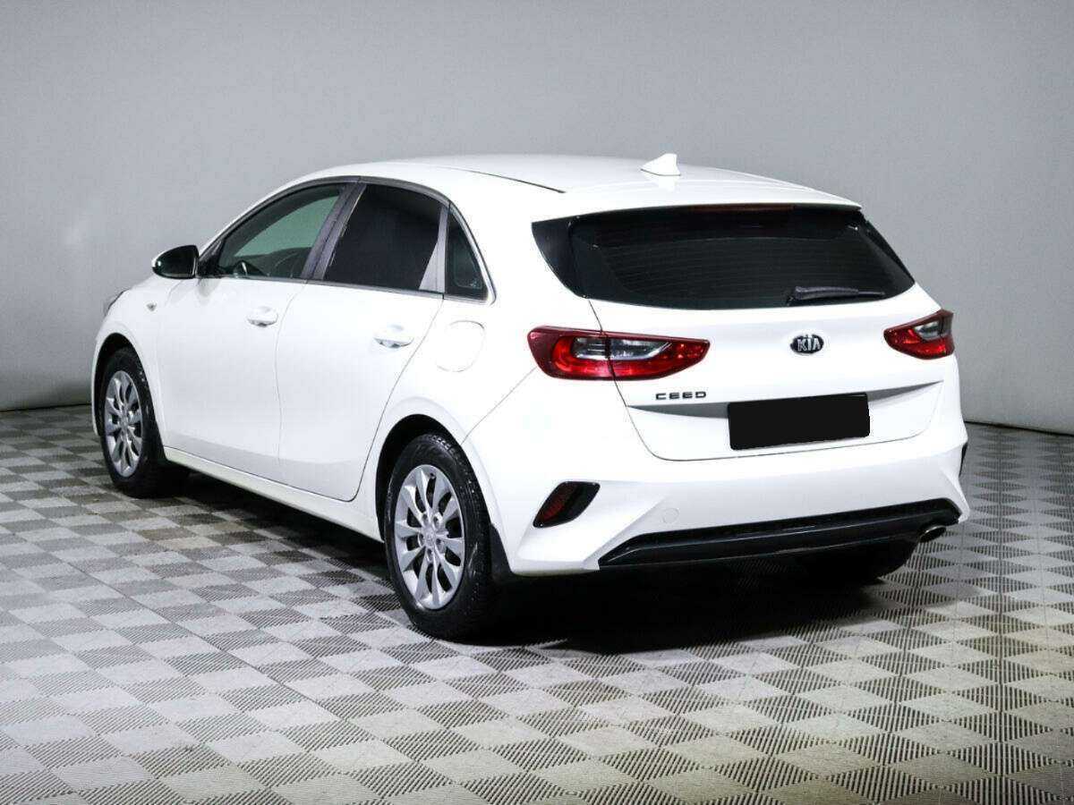 Kia Ceed с пробегом — 2018 год. Фото: #5