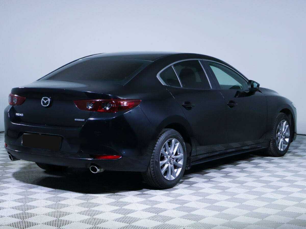 Mazda 3 с пробегом — 2020 год. Фото: #3