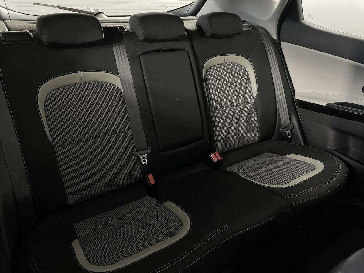 Kia Ceed с пробегом — 2013 год. Фото: #14