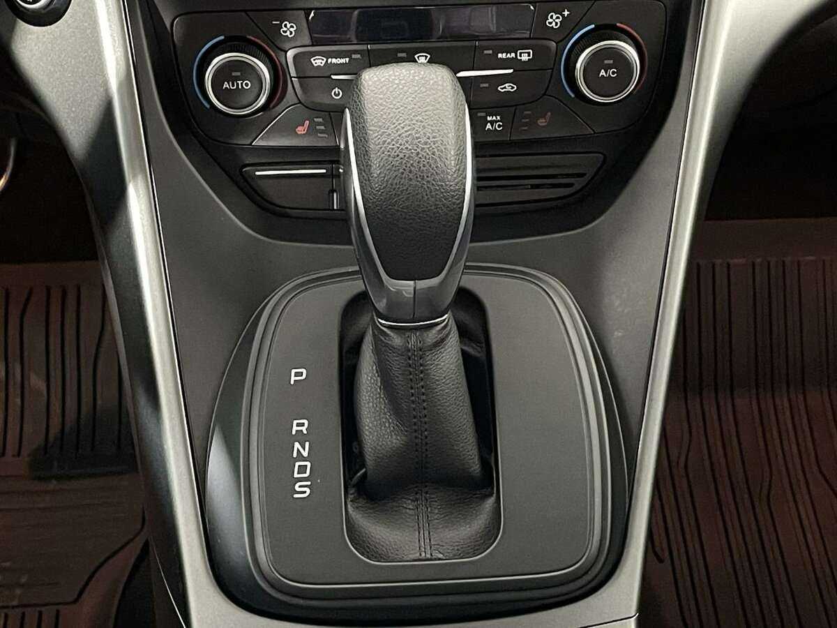 Ford Kuga с пробегом — 2017 год. Фото: #12