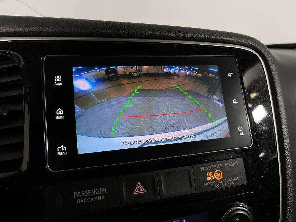 Mitsubishi Outlander с пробегом — 2018 год. Фото: #12