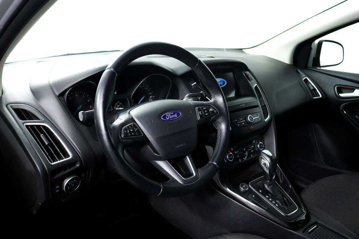 Ford Focus с пробегом — 2017 год. Фото: #12