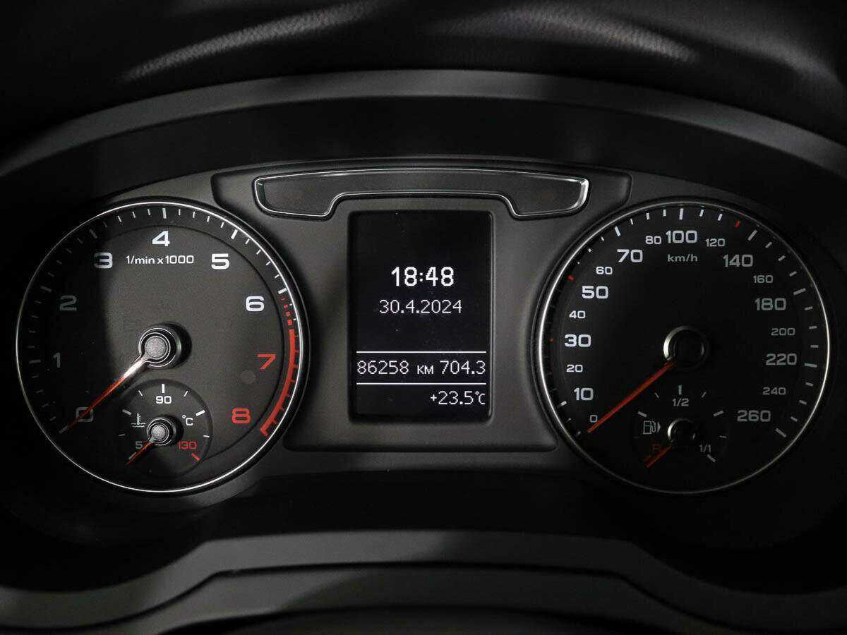 Audi Q3 с пробегом — 2016 год. Фото: #9