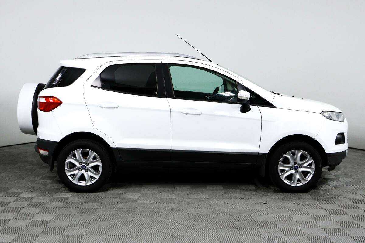 Ford EcoSport с пробегом — 2015 год. Фото: #2