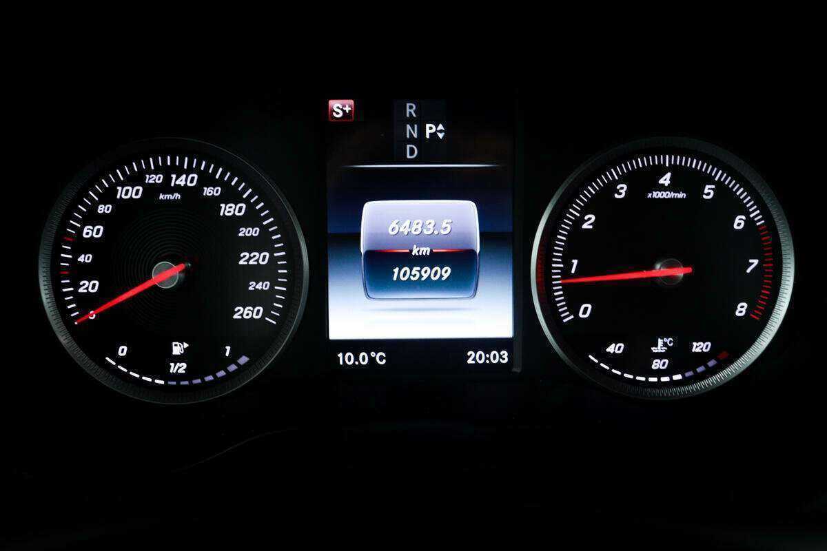 Mercedes-Benz C-Класс с пробегом — 2015 год. Фото: #9