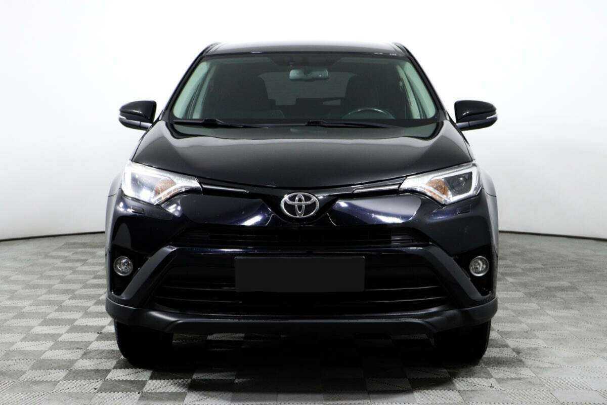Toyota RAV4 с пробегом — 2019 год. Фото: #1
