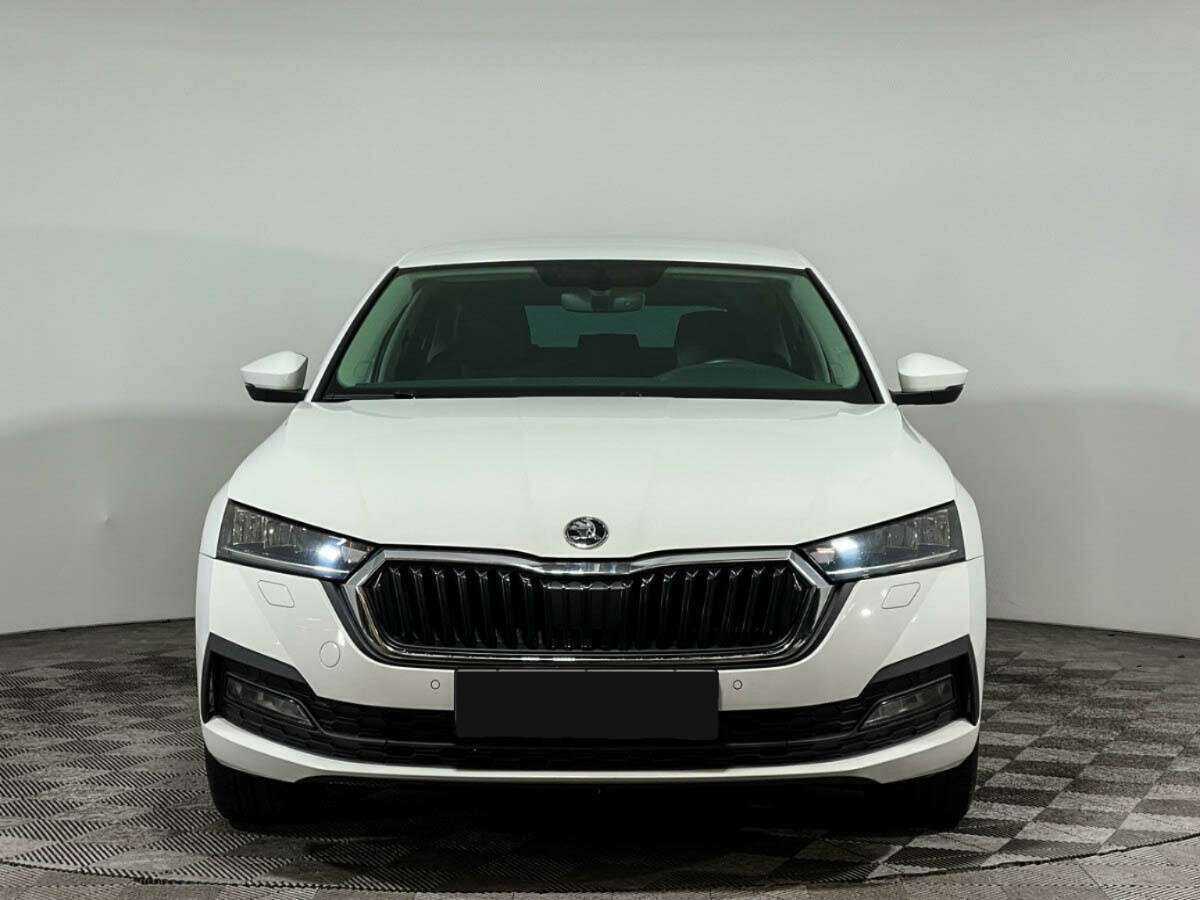 Skoda Octavia с пробегом — 2020 год. Фото: #1