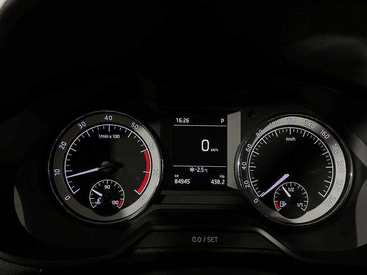 Skoda Octavia с пробегом — 2017 год. Фото: #9