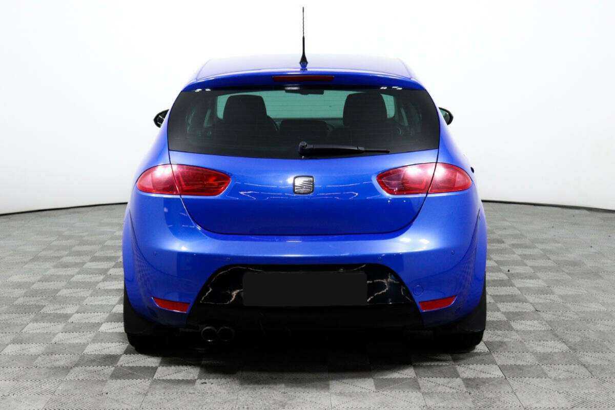 SEAT Leon с пробегом — 2012 год. Фото: #5