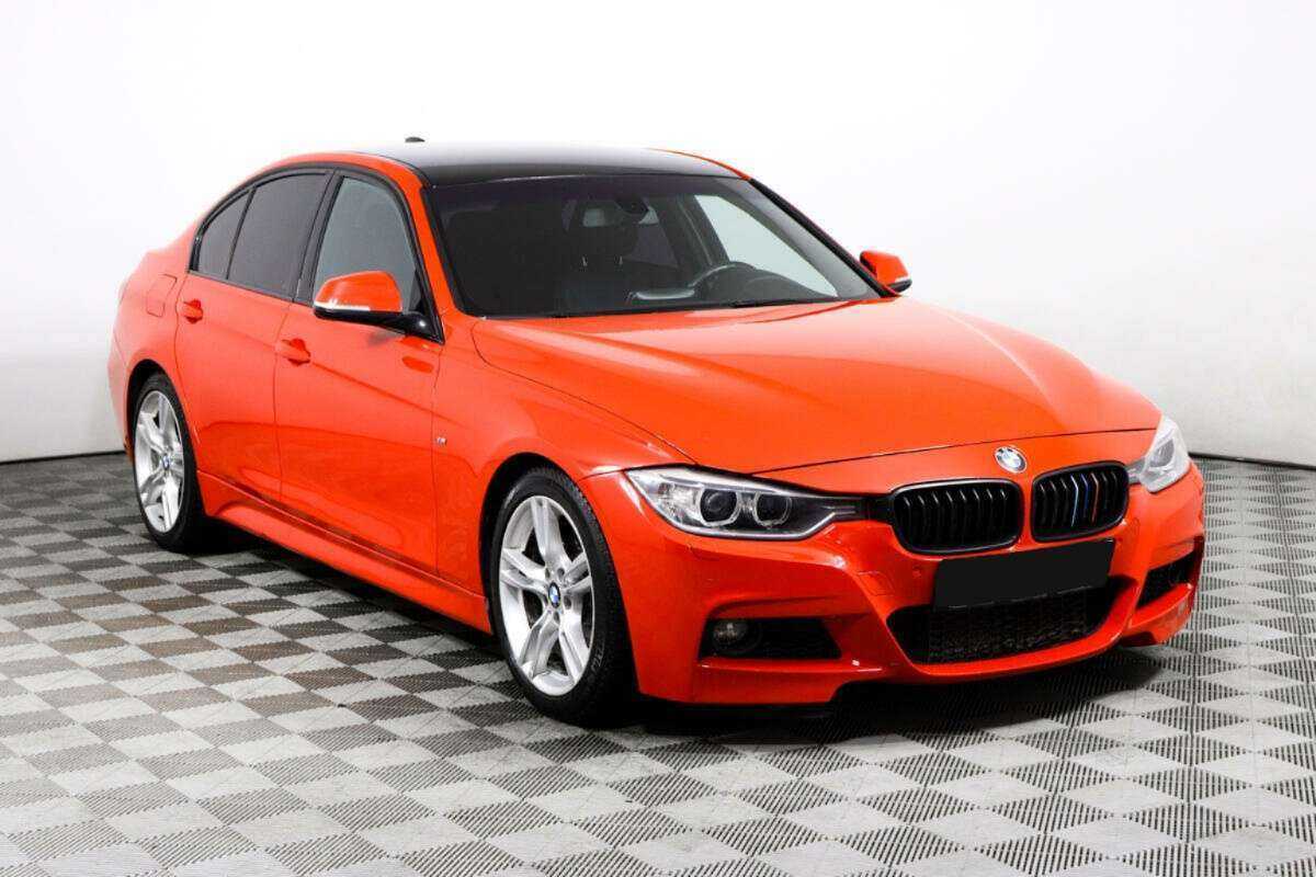 BMW 3 серии с пробегом — 2013 год. Фото: #2