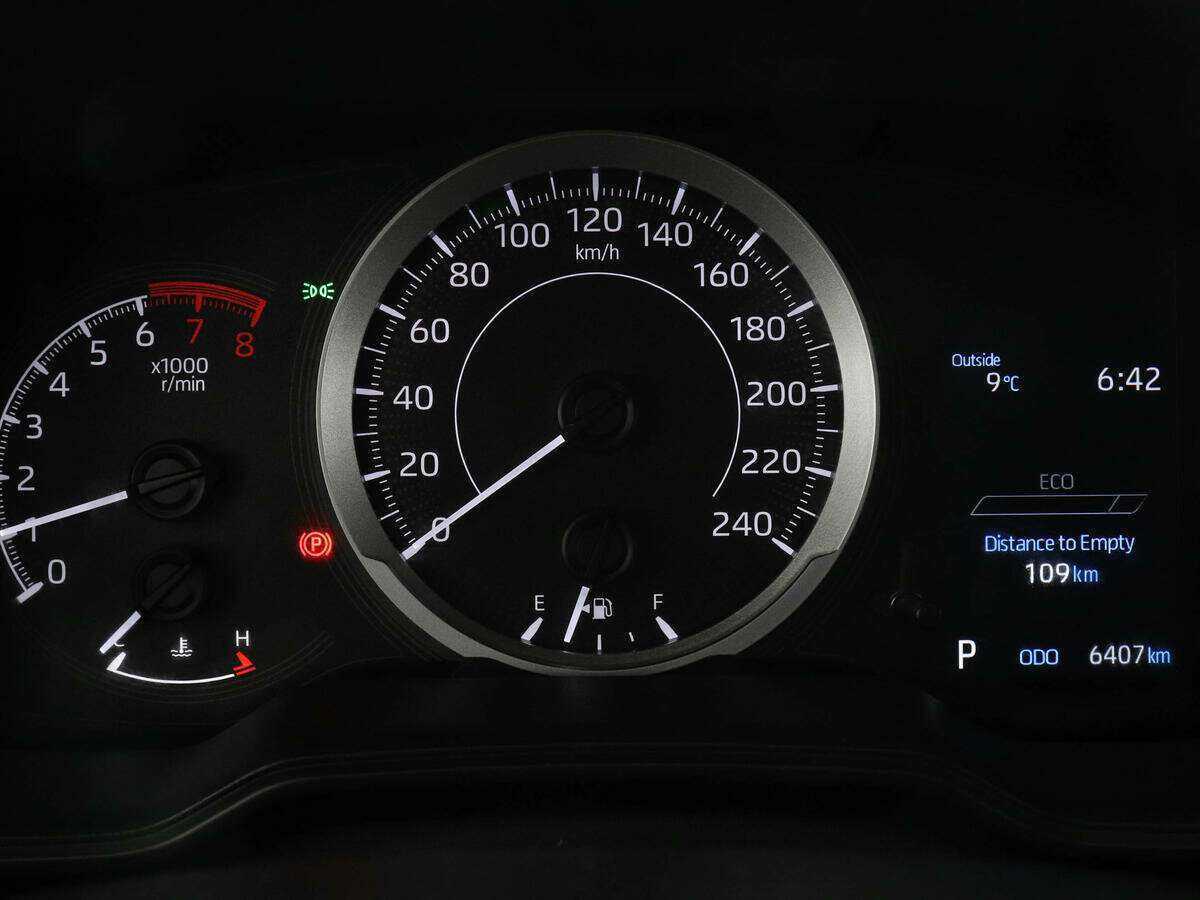 Toyota Corolla с пробегом — 2022 год. Фото: #9