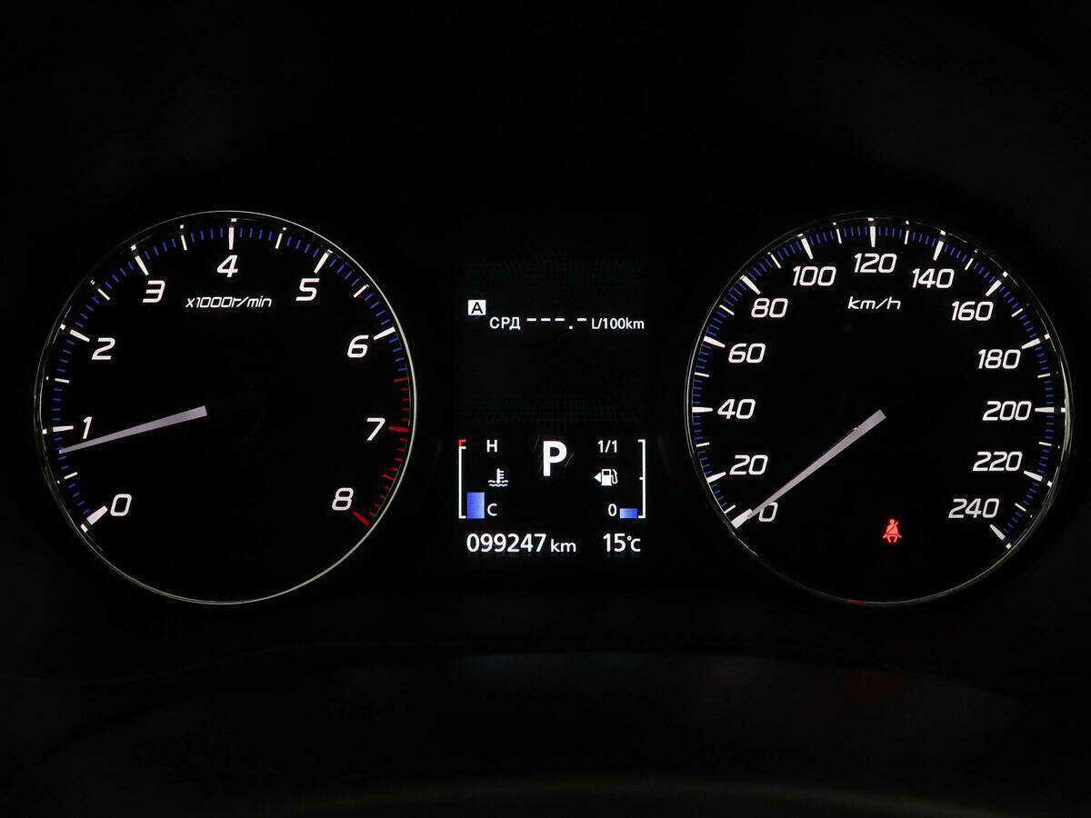 Mitsubishi Outlander с пробегом — 2018 год. Фото: #10