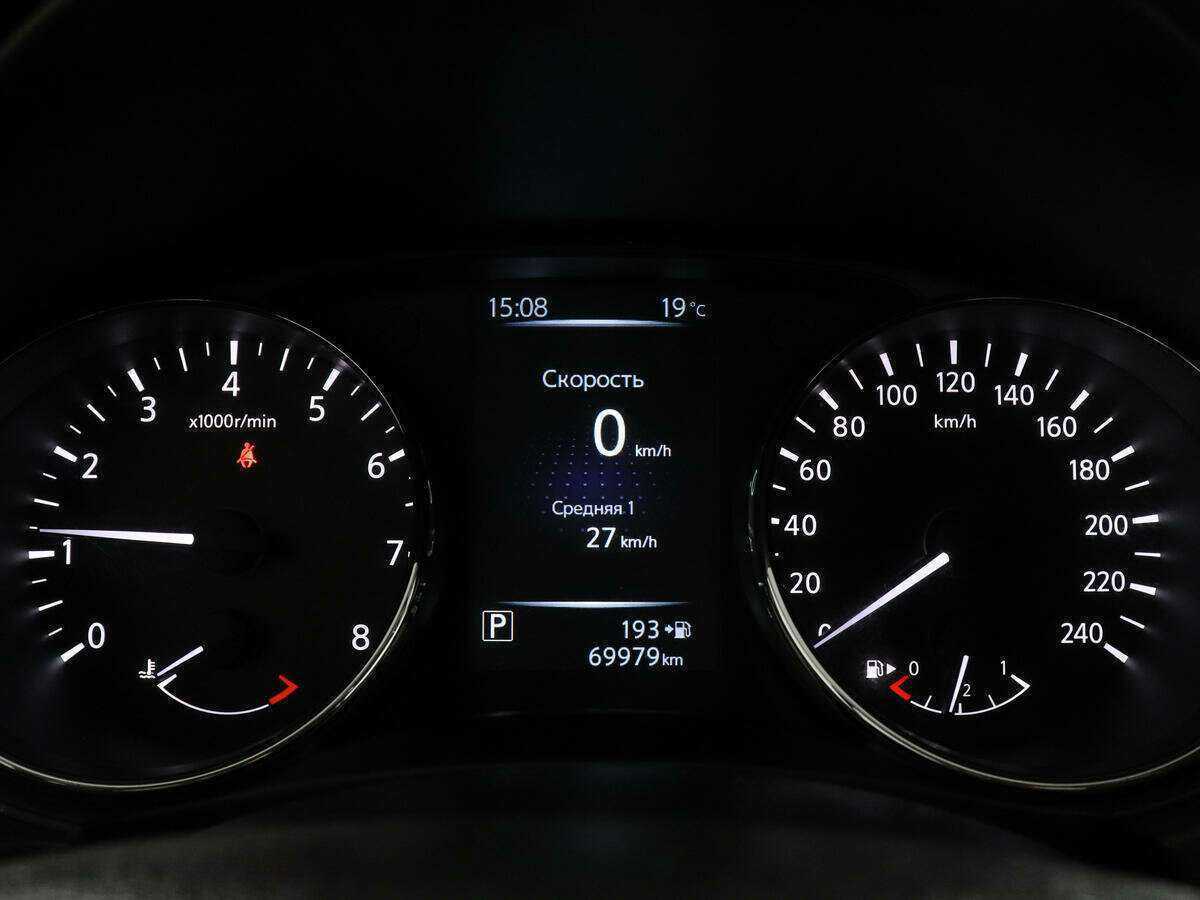 Nissan Qashqai с пробегом — 2015 год. Фото: #10