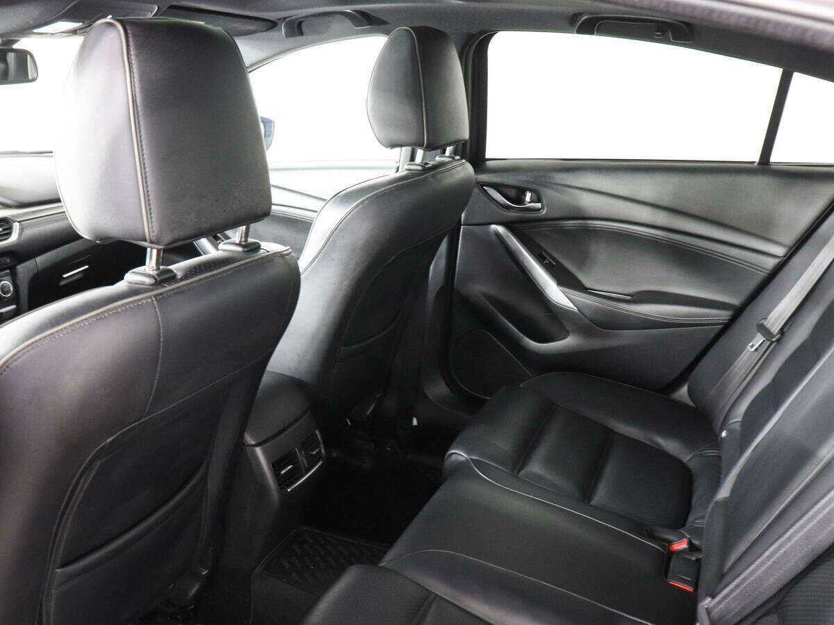 Mazda 6 с пробегом — 2017 год. Фото: #10