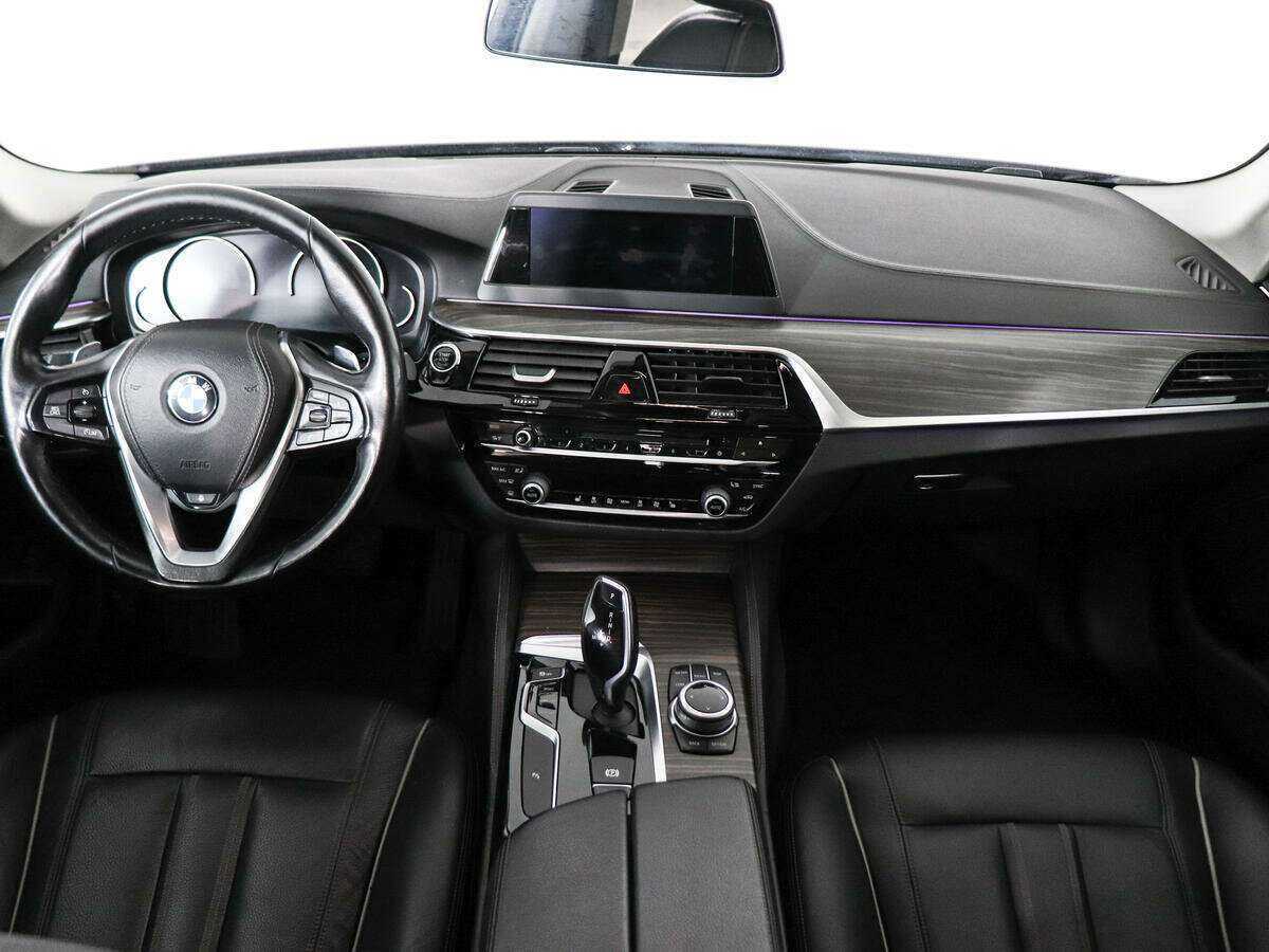 BMW 5 серии с пробегом — 2018 год. Фото: #6