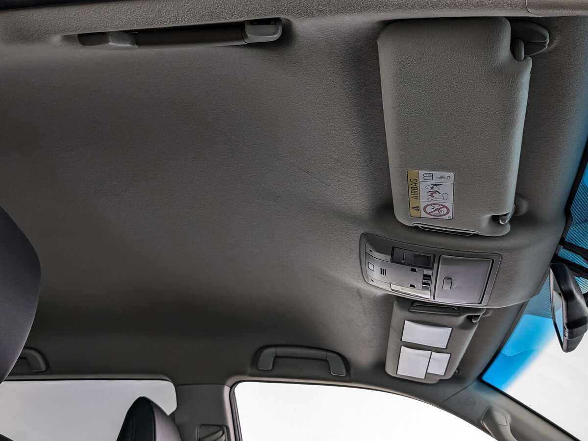 Toyota Land Cruiser Prado с пробегом — 2016 год. Фото: #16